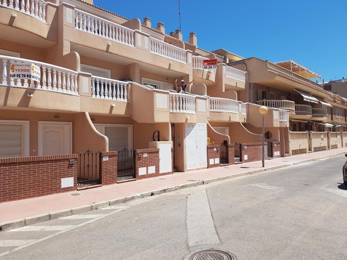 Townhouse Guardamar Appartement Guardamar del Segura Buitenkant foto